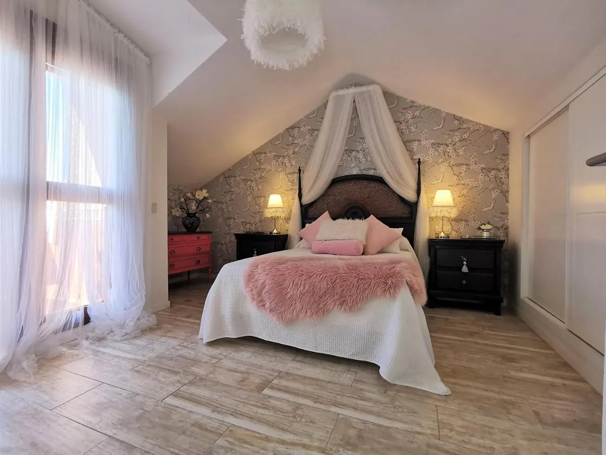 Сasa de vacaciones casa pareada espectacular Villa Benalmádena España